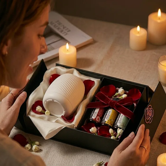 Flameless Fire Diffuser + Romance Ritual Collection Gift Set - Image 4
